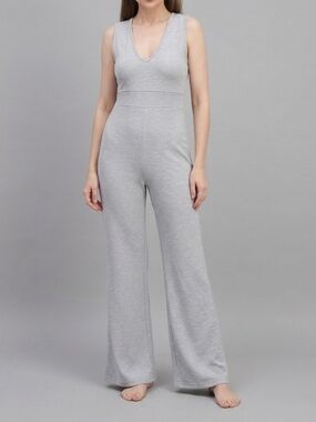 Kendall & Kylie Sleeveless V-Neck Jumpsuit in Light Gray